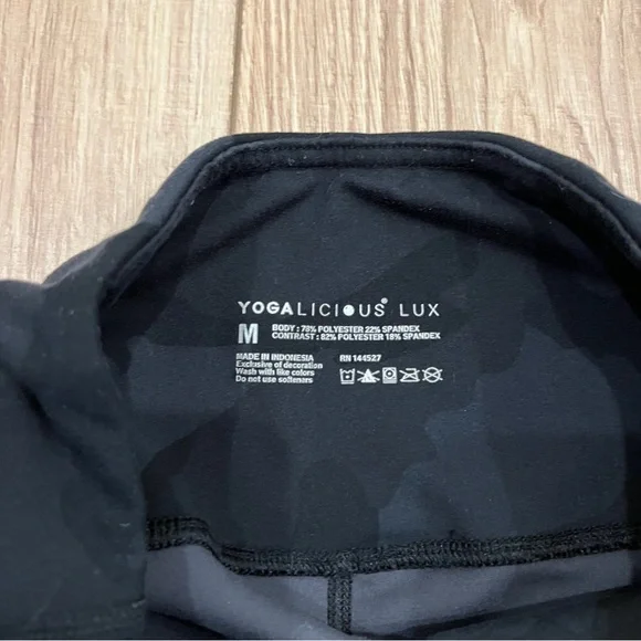 Yogalicious Black Camouflage Leggings - Picture 5 of 7